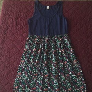 navy floral dress